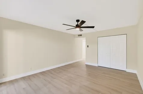 5900 Camino Del Sol Boca Raton FL 33433