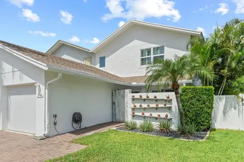3016 Spanish Trail Delray Beach FL 33483