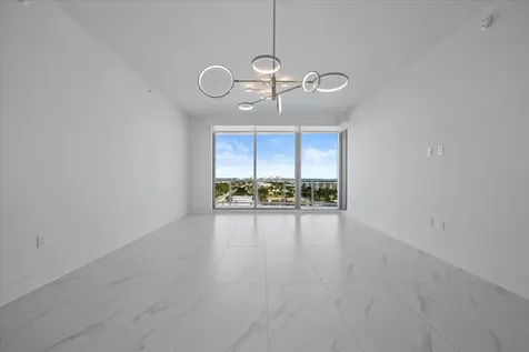220 Lake Shore Drive West Palm Beach FL 33403