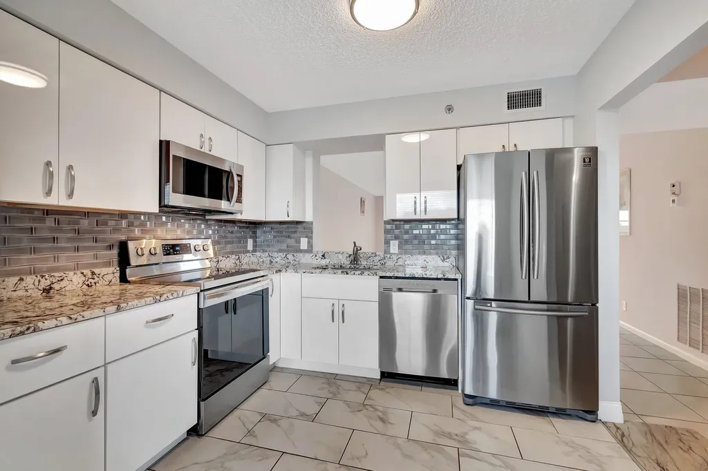 14623 Bonaire Boulevard Delray Beach FL 33446