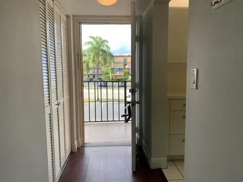 9370 SW 8th Street Boca Raton FL 33428