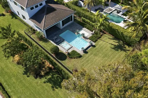 5537 Renoir Place Palm Beach Gardens FL 33418