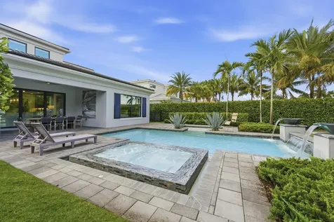5537 Renoir Place Palm Beach Gardens FL 33418