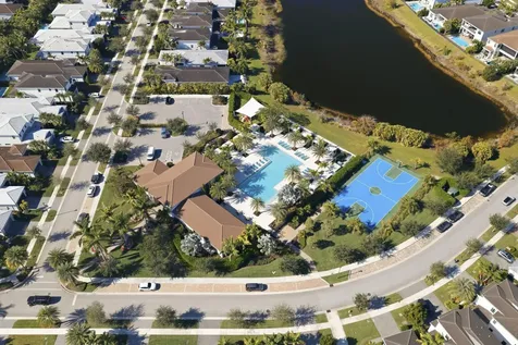 5537 Renoir Place Palm Beach Gardens FL 33418