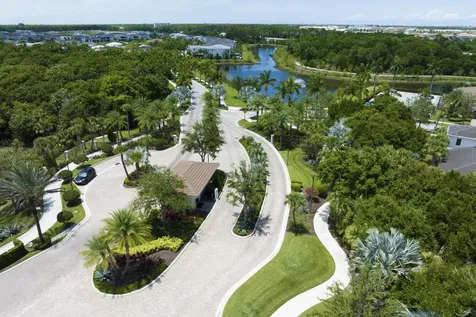 5537 Renoir Place Palm Beach Gardens FL 33418