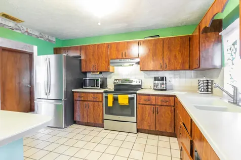 372 Sw Carter Avenue Port Saint Lucie FL 34983