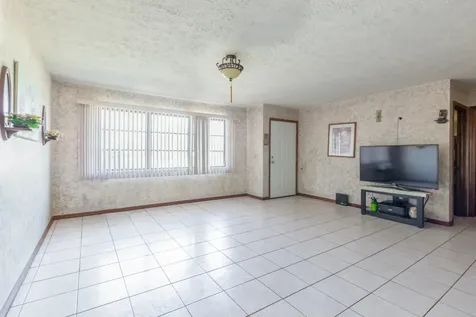372 Sw Carter Avenue Port Saint Lucie FL 34983