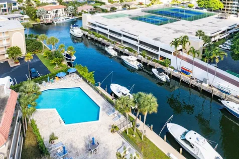 800 E Jeffery Street Boca Raton FL 33487