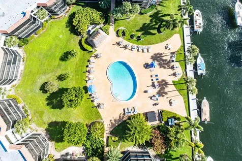 800 E Jeffery Street Boca Raton FL 33487