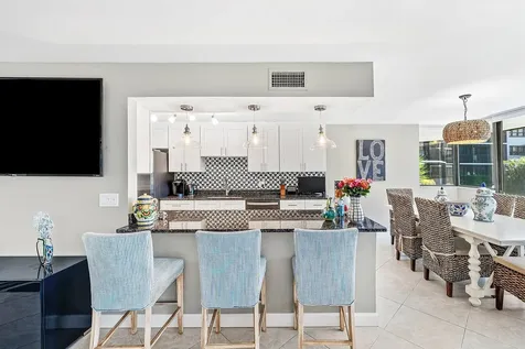 800 E Jeffery Street Boca Raton FL 33487