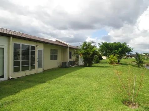 206 Lake Meryl Drive West Palm Beach FL 33411