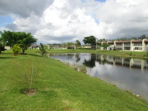 206 Lake Meryl Drive West Palm Beach FL 33411