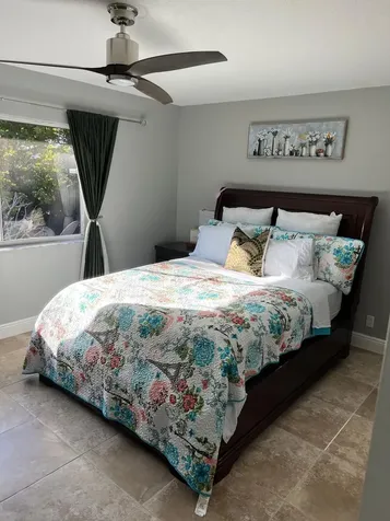 1602 W Lakeview Drive Royal Palm Beach FL 33411