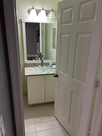 1602 W Lakeview Drive Royal Palm Beach FL 33411