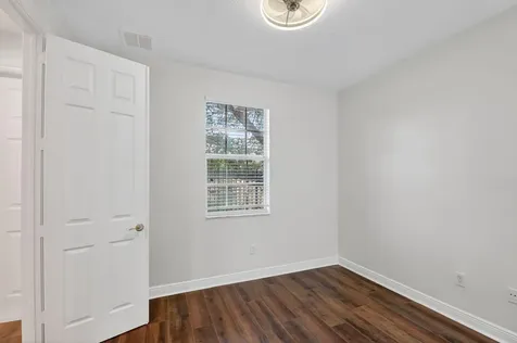 2502 N Dixie Highway Lake Worth Beach FL 33460