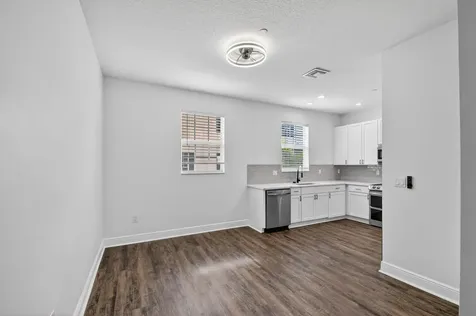 2502 N Dixie Highway Lake Worth Beach FL 33460