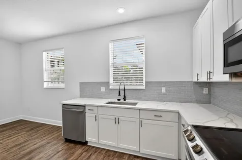 2502 N Dixie Highway Lake Worth Beach FL 33460