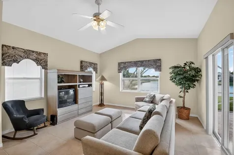 8440 Grand Messina Circle Boynton Beach FL 33472