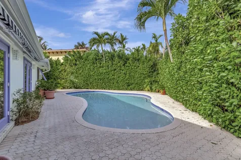 4410 NE 24th Avenue Lighthouse Point FL 33064