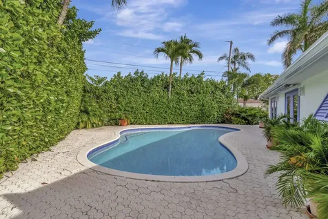 4410 NE 24th Avenue Lighthouse Point FL 33064