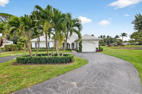 13 Acacia Drive Boynton Beach FL 33436