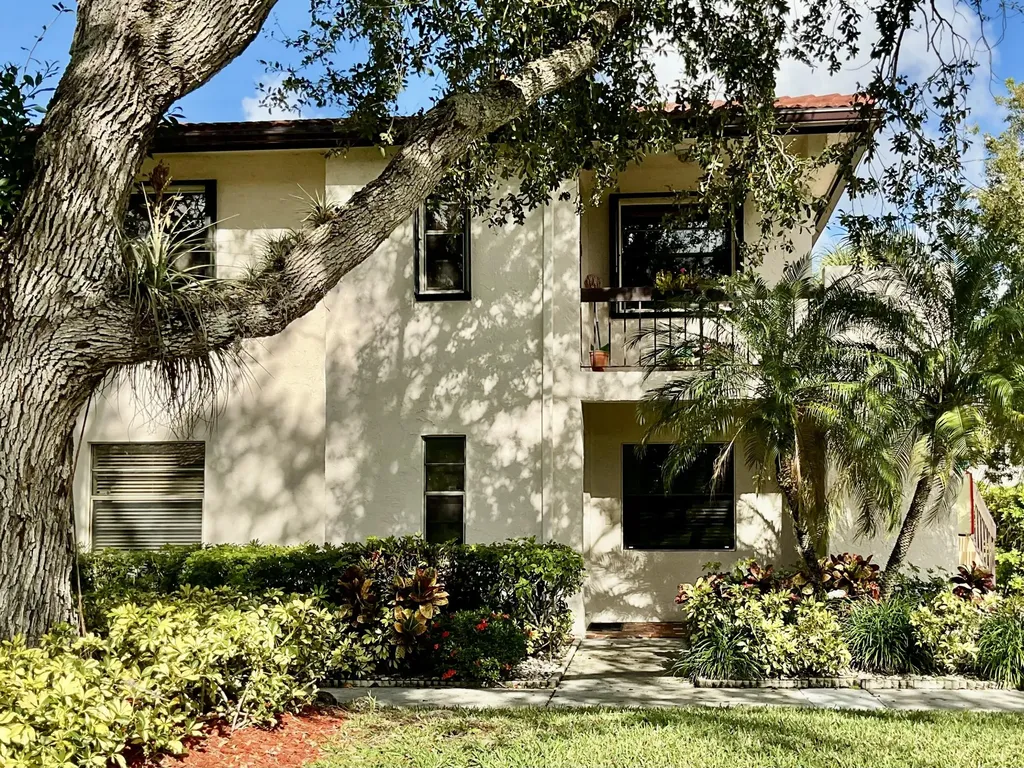 7979 Eastlake Drive Boca Raton FL 33433