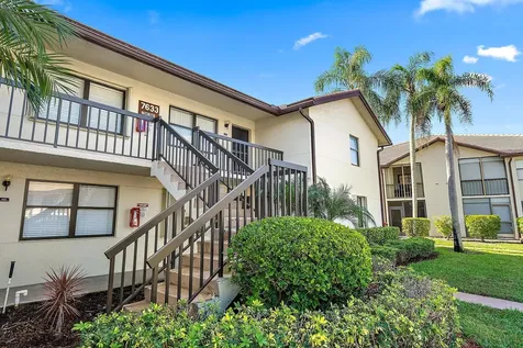 7633 Tahiti Lane Lake Worth FL 33467