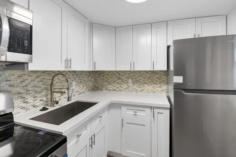 2213 Ne 1st Court Boynton Beach FL 33435