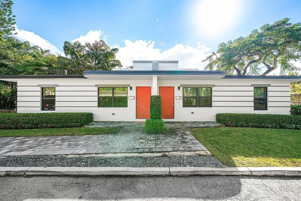 215 N Swinton Avenue Delray Beach FL 33444