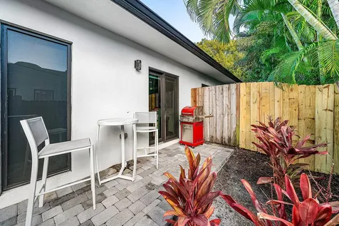 215 N Swinton Avenue Delray Beach FL 33444