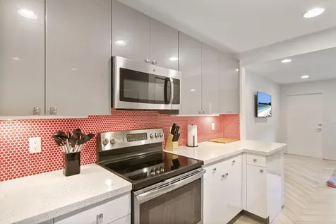 215 N Swinton Avenue Delray Beach FL 33444