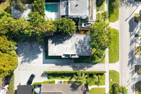 215 N Swinton Avenue Delray Beach FL 33444