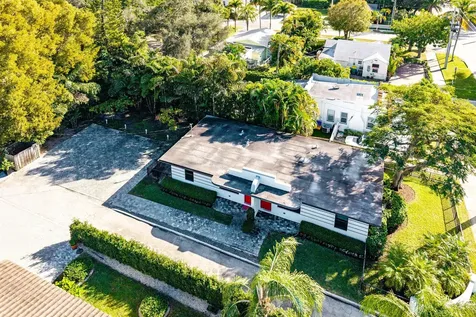 215 N Swinton Avenue Delray Beach FL 33444