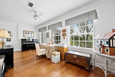 1437 Barlow Court Palm Beach Gardens FL 33410