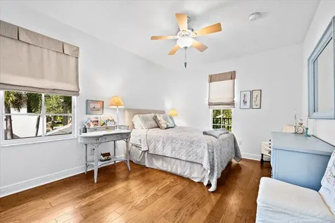 1437 Barlow Court Palm Beach Gardens FL 33410