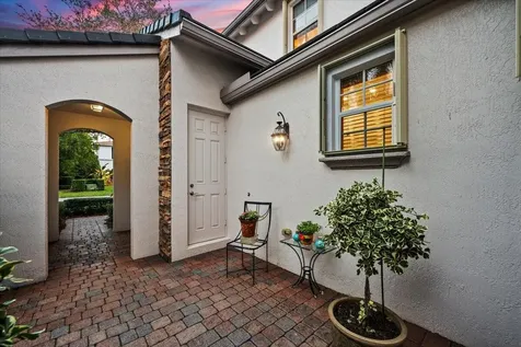 1437 Barlow Court Palm Beach Gardens FL 33410