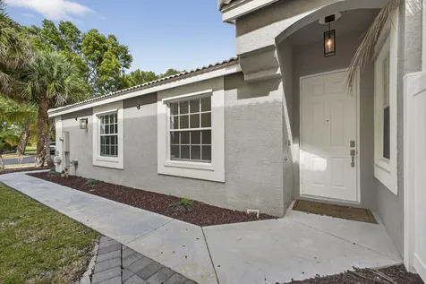 1475 Running Oak Lane Royal Palm Beach FL 33411