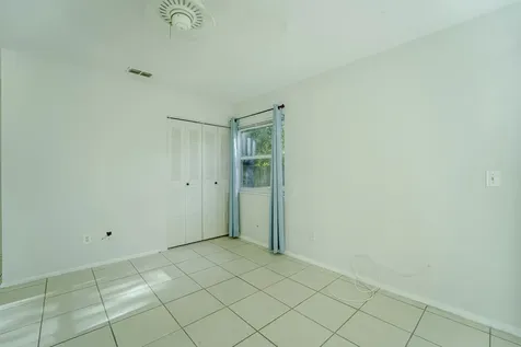 2164 Se Gaslight Street Port Saint Lucie FL 34952