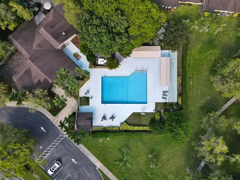 91 Rose Bay Court Royal Palm Beach FL 33411