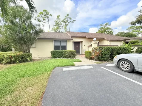 91 Rose Bay Court Royal Palm Beach FL 33411