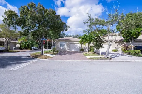 2131 Man Of War West Palm Beach FL 33411
