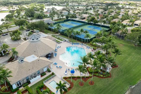 2131 Man Of War West Palm Beach FL 33411