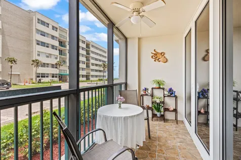 1237 Hillsboro Mile Hillsboro Beach FL 33062