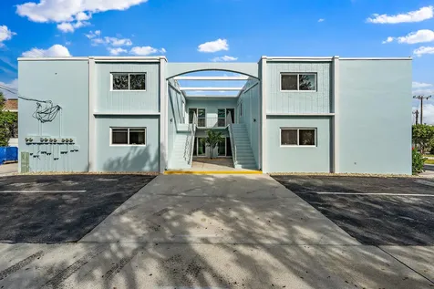 401 Southwind Drive North Palm Beach FL 33408