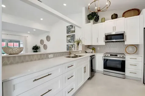 15465 Lake Magnolia Place Delray Beach FL 33484