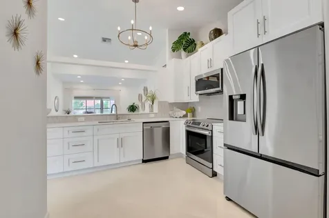 15465 Lake Magnolia Place Delray Beach FL 33484