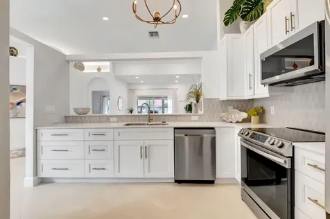 15465 Lake Magnolia Place Delray Beach FL 33484