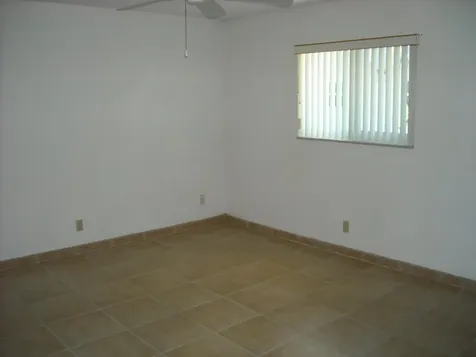 122 Stratford I West Palm Beach FL 33417