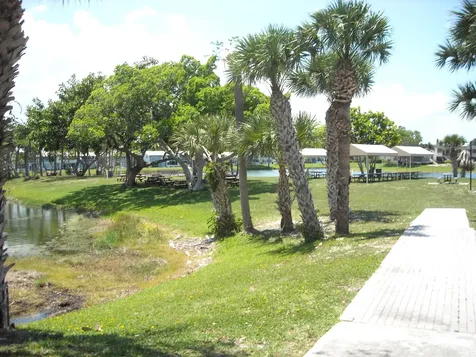 122 Stratford I West Palm Beach FL 33417