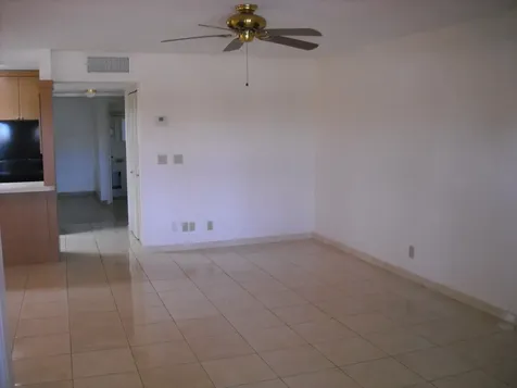122 Stratford I West Palm Beach FL 33417